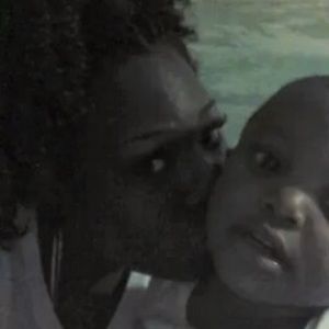 Meet your Posher, Essie